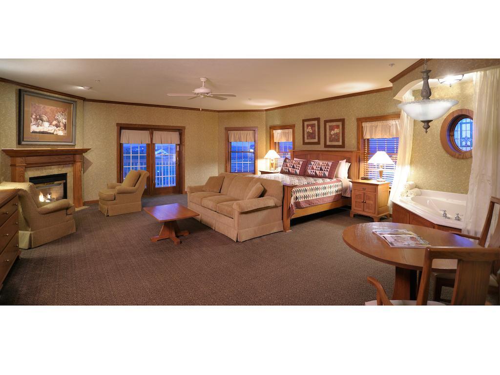 Carlisle Inn Sugarcreek Cameră foto